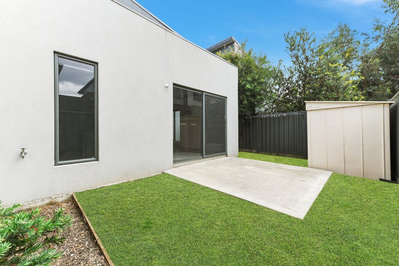 Photo - 129 Arena Avenue, Roxburgh Park VIC 3064 - Image 17