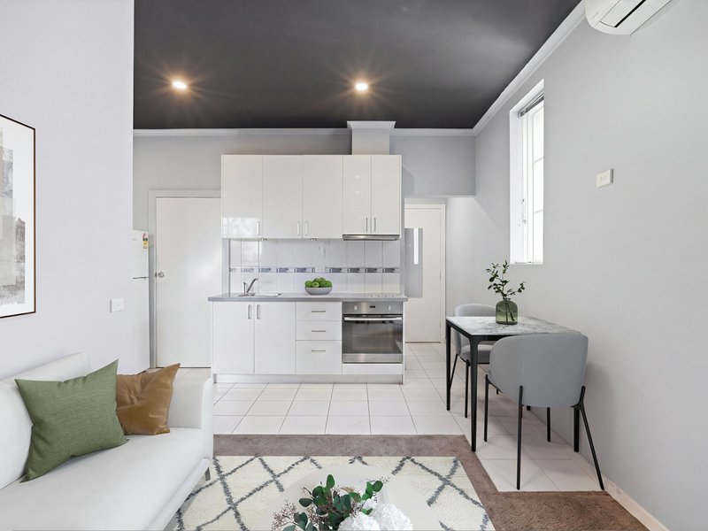 Photo - 12/9 Augusta Road, New Town TAS 7008 - Image 3