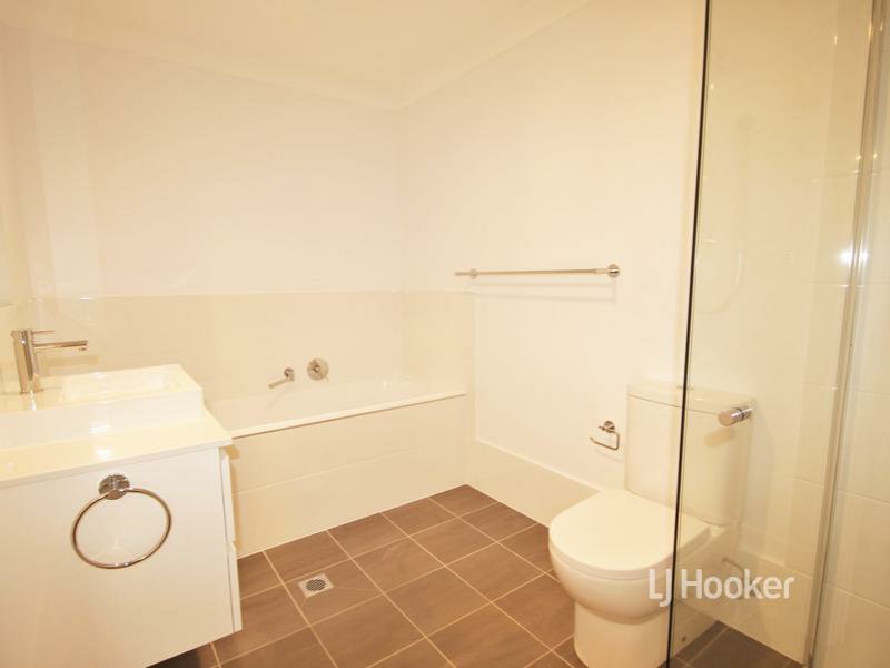 Photo - 1/29 Bayswood Avenue, Vincentia NSW 2540 - Image 6