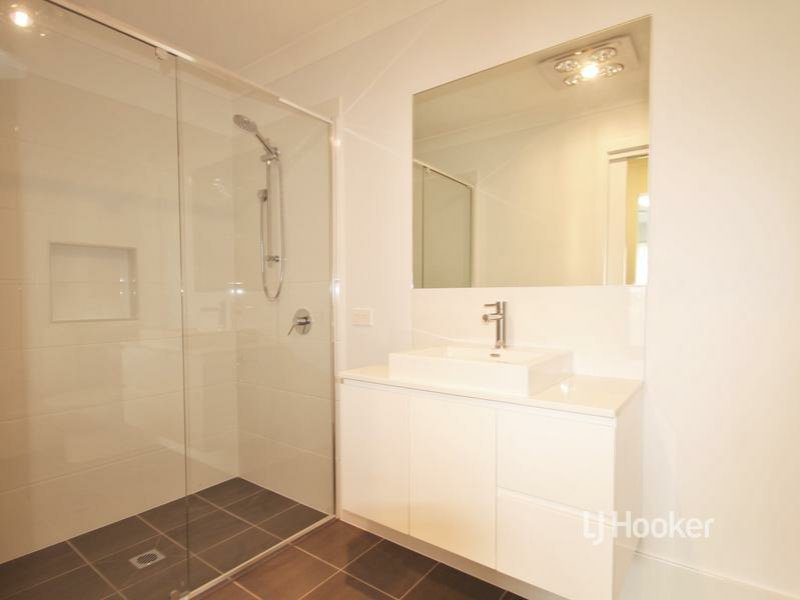 Photo - 1/29 Bayswood Avenue, Vincentia NSW 2540 - Image 7