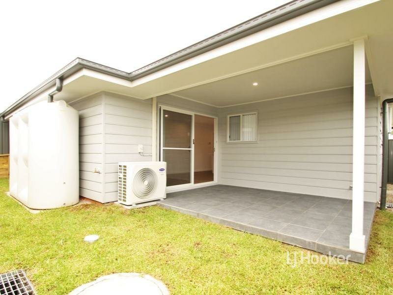 Photo - 1/29 Bayswood Avenue, Vincentia NSW 2540 - Image 8