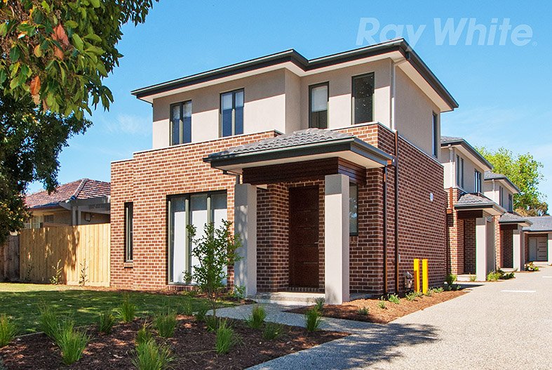 1/29 Binbrook Drive, Croydon VIC 3136