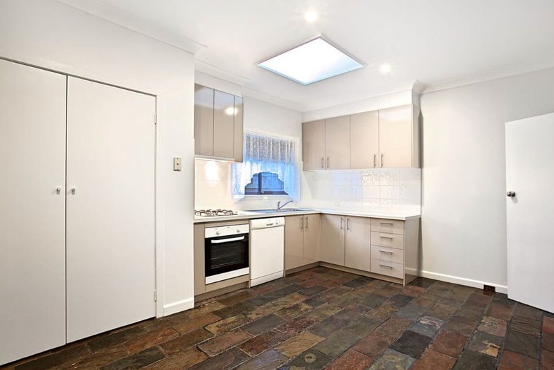 Photo - 1/29 Cherry Street, Macleod VIC 3085 - Image 3