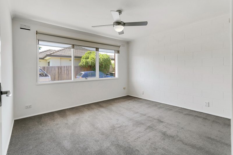 Photo - 1/29 Dandenong Road East , Frankston VIC 3199 - Image 4