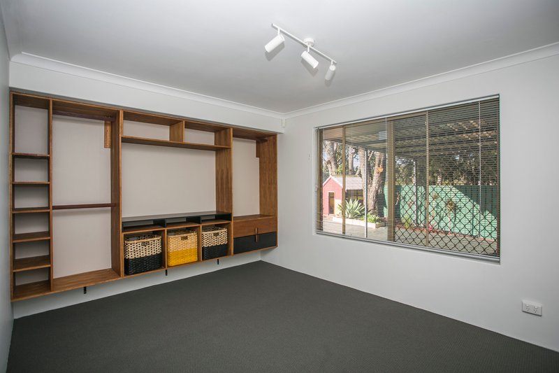 Photo - 129 Ewart Street, Midland WA 6056 - Image 13