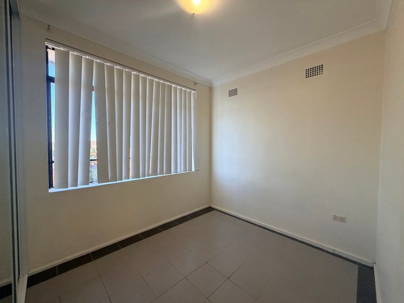 Photo - 12/9 Fairmount Street, Lakemba NSW 2195 - Image 4