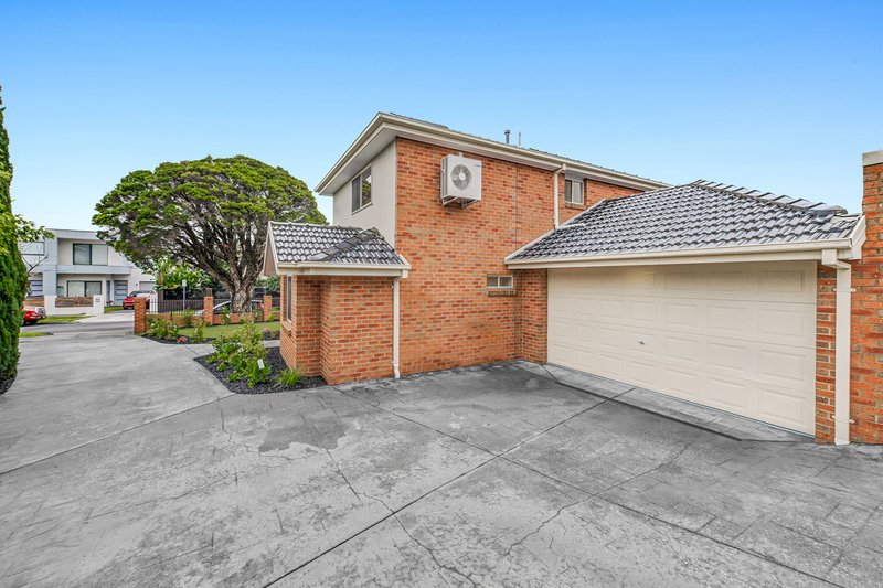 Photo - 1/29 Gladwyn Avenue, Bentleigh East VIC 3165 - Image 16