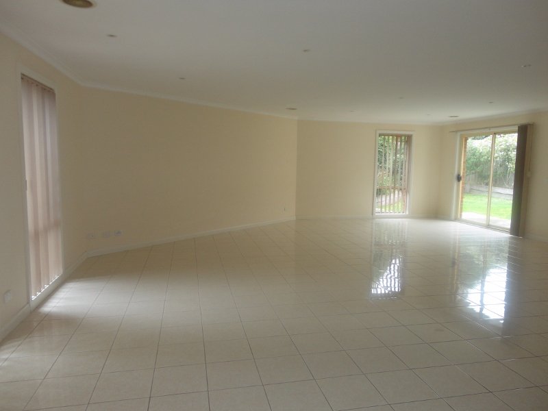 Photo - 1/29 Gladwyn Avenue, Bentleigh East VIC 3165 - Image 3