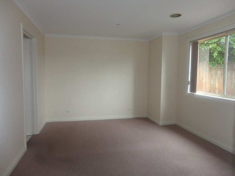 Photo - 1/29 Gladwyn Avenue, Bentleigh East VIC 3165 - Image 8