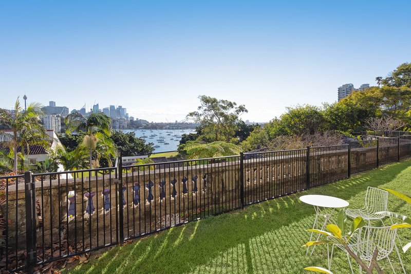 Photo - 12/9 Goomerah Crescent, Darling Point NSW 2027 - Image 12