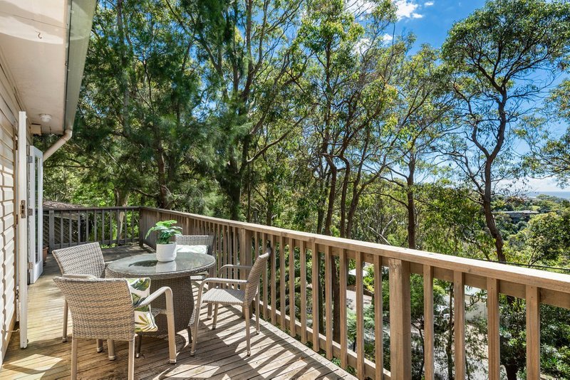 Photo - 129 Grandview Drive, Newport NSW 2106 - Image 8