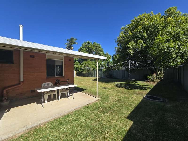 Photo - 129 Greenslopes Street, Edge Hill QLD 4870 - Image 10