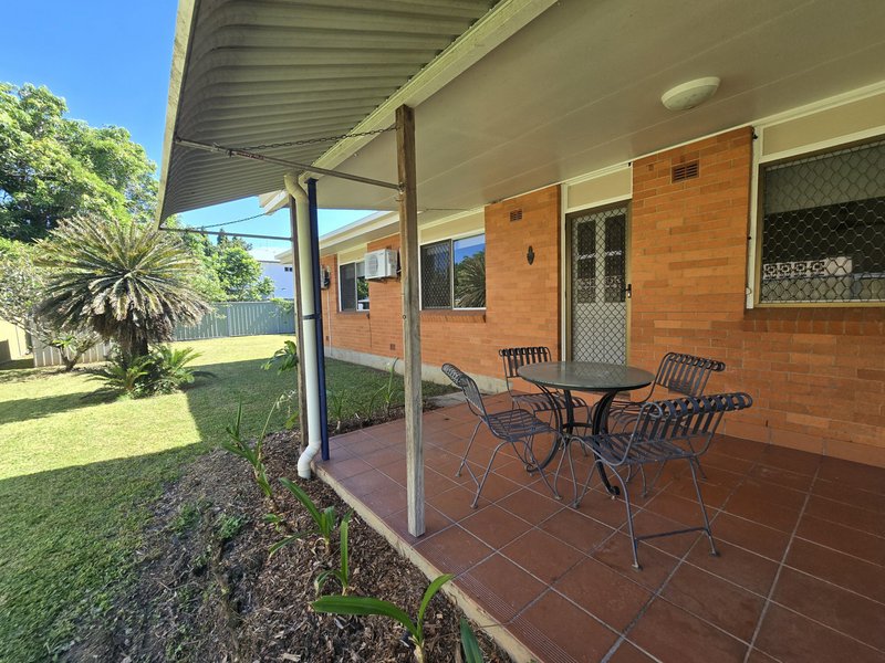 Photo - 129 Greenslopes Street, Edge Hill QLD 4870 - Image 11