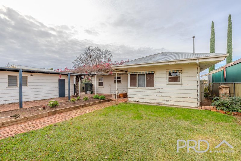 Photo - 129 Hawthorn Grove, Mildura VIC 3500 - Image 12