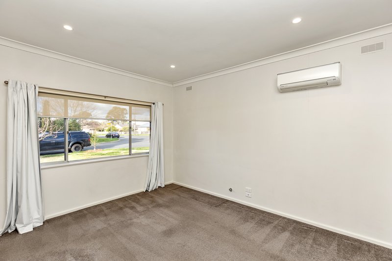 Photo - 1/29 Higgins Avenue, Wagga Wagga NSW 2650 - Image 5