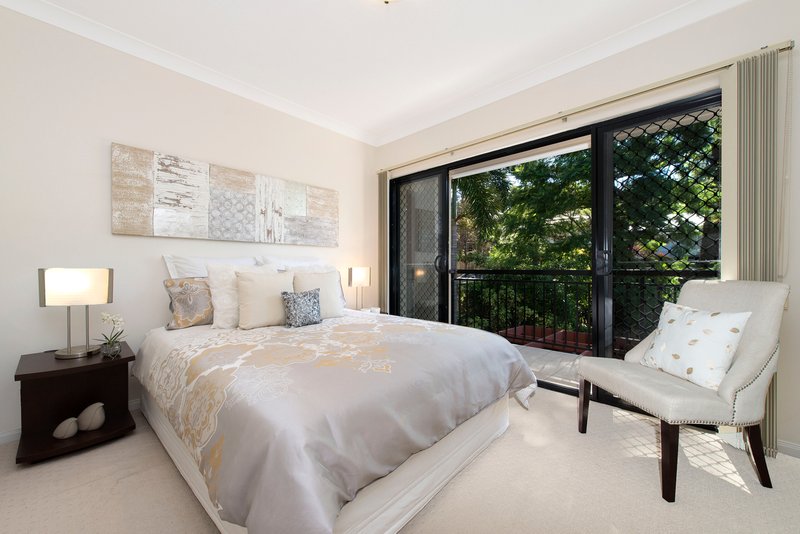 Photo - 1/29 Holland Street, Toowong QLD 4066 - Image 6