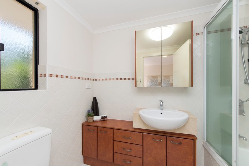 Photo - 1/29 Holland Street, Toowong QLD 4066 - Image 11