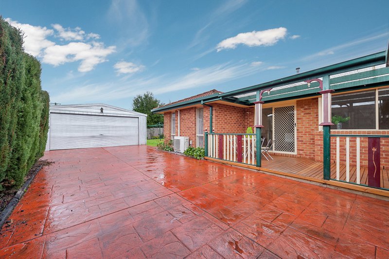 Photo - 129 Hothlyn Drive, Craigieburn VIC 3064 - Image 11