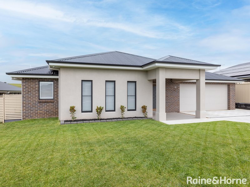 129 Hughes Street, Kelso NSW 2795