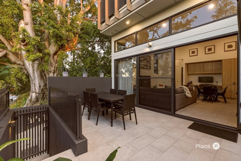 Photo - 1/29 Jordan Terrace, Bowen Hills QLD 4006 - Image 6