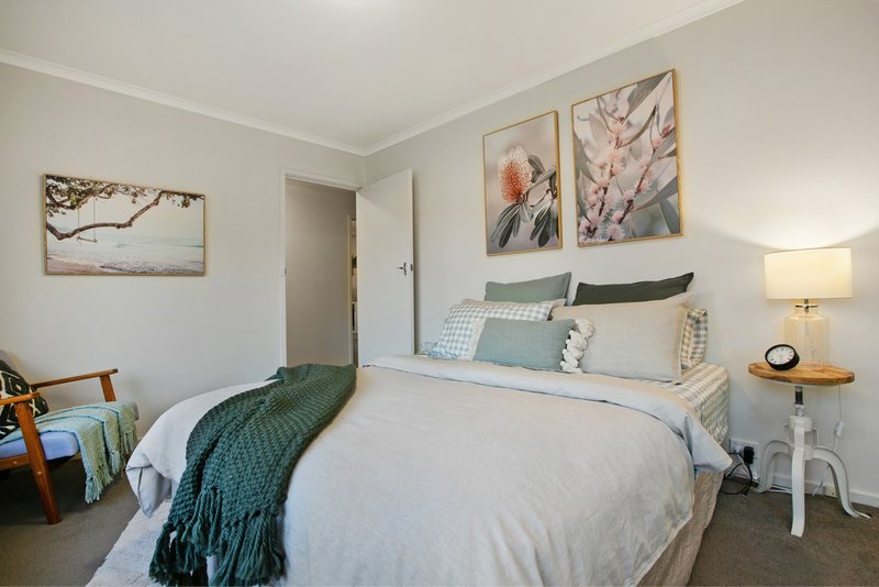 Photo - 1/29 Kelsby Street, Reservoir VIC 3073 - Image 8