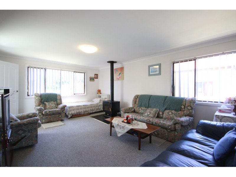 Photo - 129 Kerry Street, Sanctuary Point NSW 2540 - Image 2