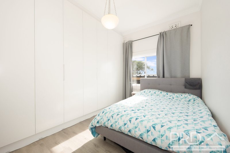 Photo - 129 Kingsgrove Road, Kingsgrove NSW 2208 - Image 6