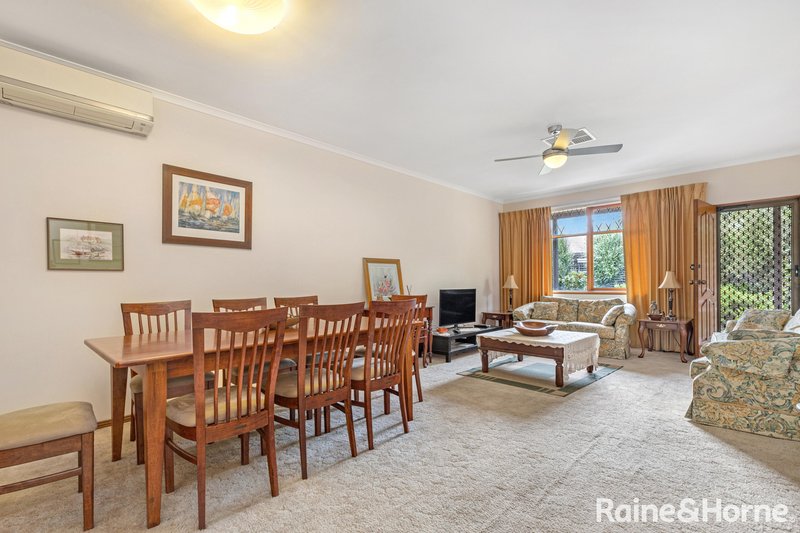 Photo - 1/29 Lapthorne Street, Glenelg East SA 5045 - Image 3