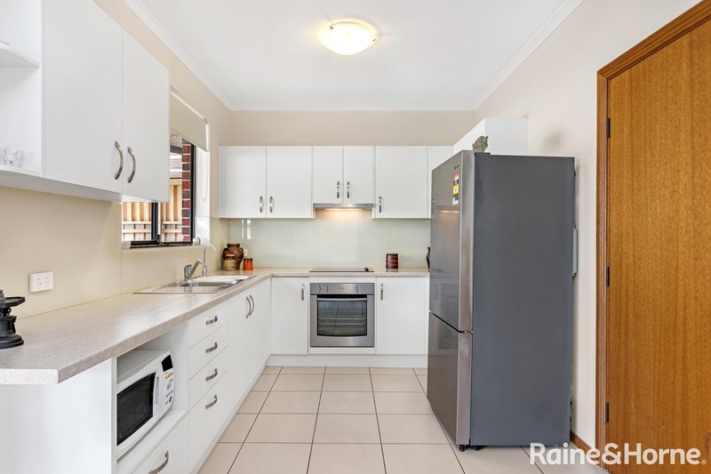 Photo - 1/29 Lapthorne Street, Glenelg East SA 5045 - Image 4