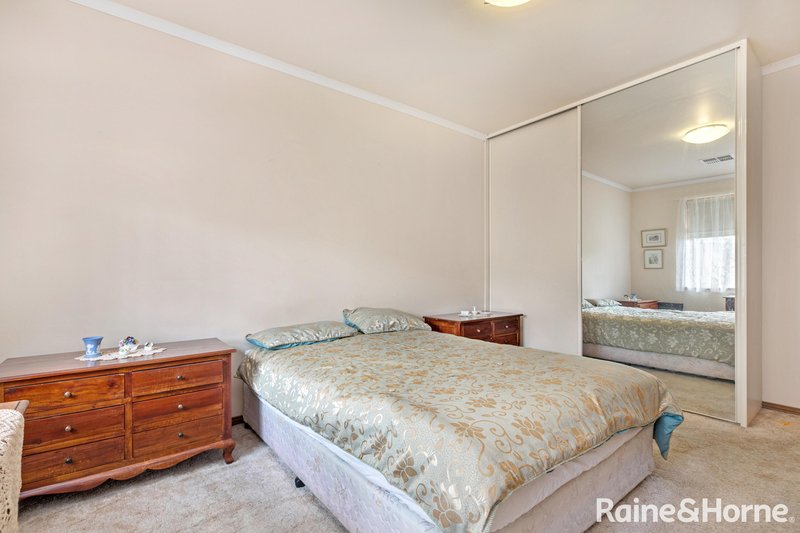 Photo - 1/29 Lapthorne Street, Glenelg East SA 5045 - Image 5