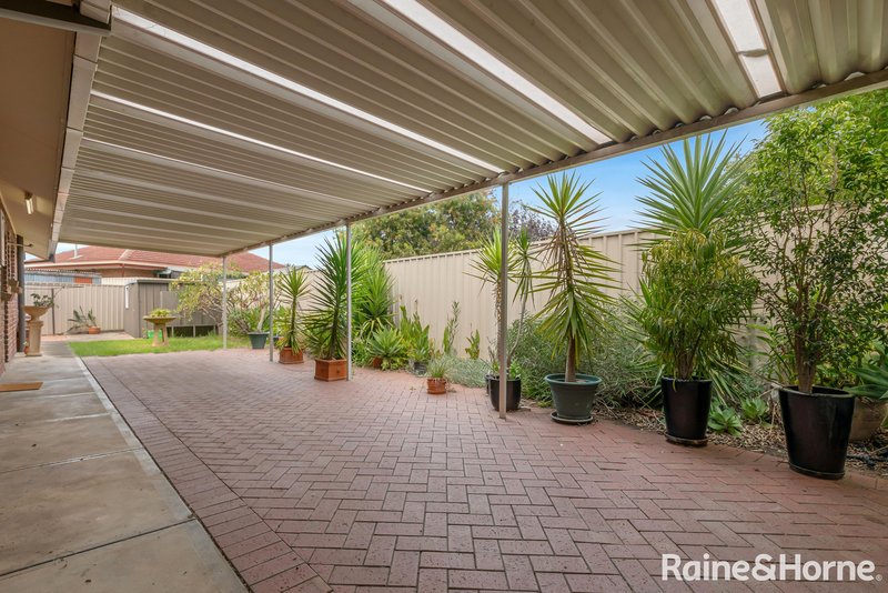 Photo - 1/29 Lapthorne Street, Glenelg East SA 5045 - Image 8