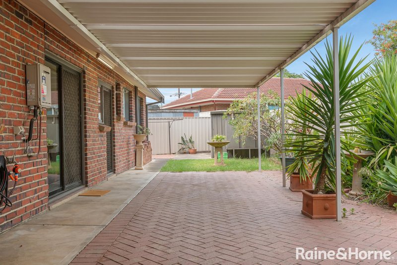 Photo - 1/29 Lapthorne Street, Glenelg East SA 5045 - Image 9