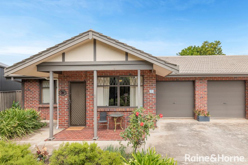 Photo - 1/29 Lapthorne Street, Glenelg East SA 5045 - Image 10