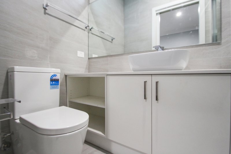 Photo - 1/29 Leonard Street, Frankston VIC 3199 - Image 8