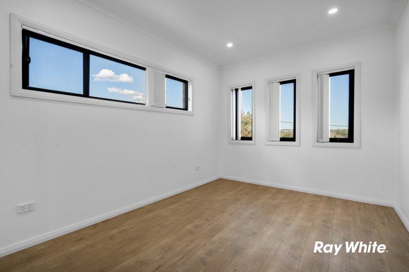 Photo - 1/29 Minchinbury Street, Eastern Creek NSW 2766 - Image 6