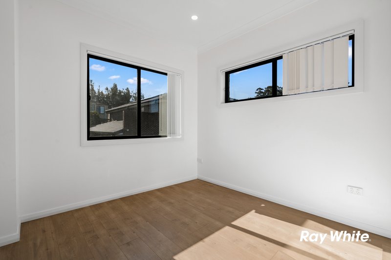 Photo - 1/29 Minchinbury Street, Eastern Creek NSW 2766 - Image 7