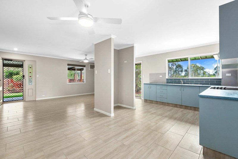 Photo - 129 Moorabinda Drive, Sunshine Acres QLD 4655 - Image 10