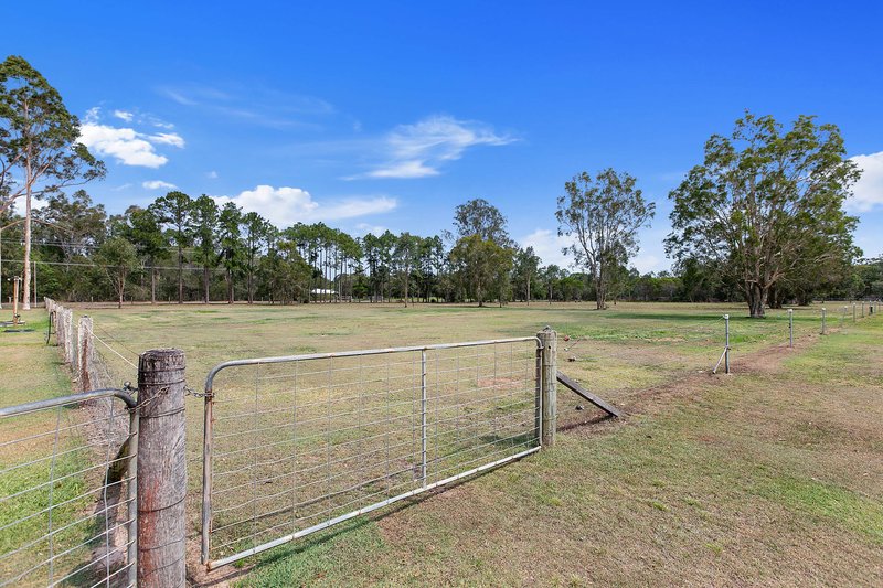 Photo - 129 Moorabinda Drive, Sunshine Acres QLD 4655 - Image 29