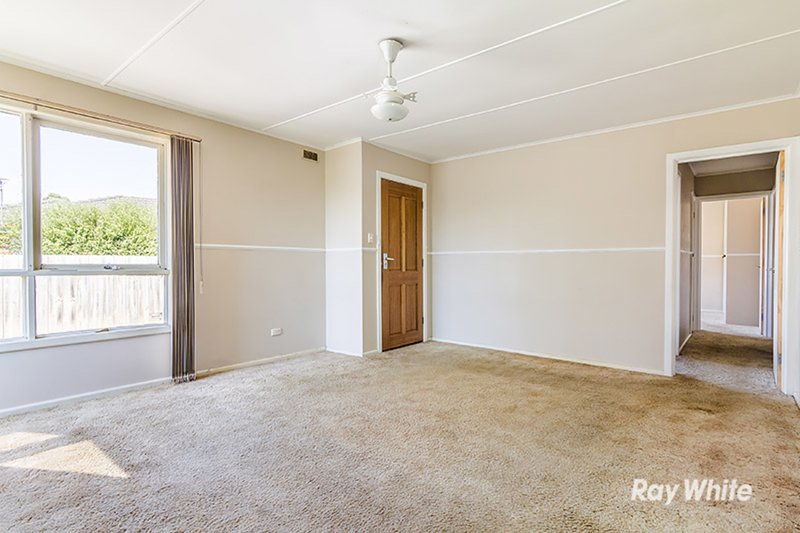 Photo - 129 Narre Warren-Cranbourne Road, Cranbourne VIC 3977 - Image 3