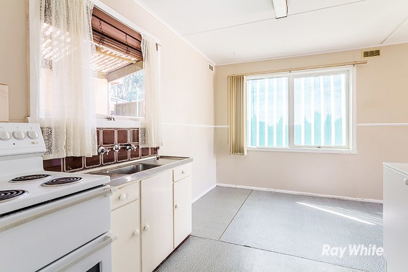 Photo - 129 Narre Warren-Cranbourne Road, Cranbourne VIC 3977 - Image 5