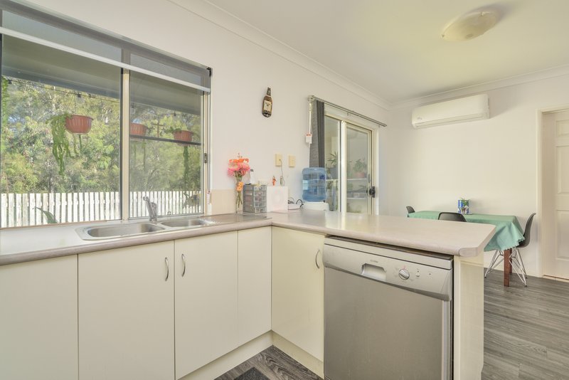 Photo - 12/9 Pacific Court, Kin Kora QLD 4680 - Image 5