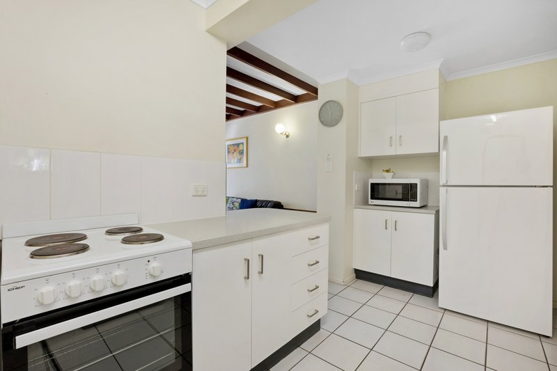 Photo - 12/9 Pacific Drive, Blacks Beach QLD 4740 - Image 6