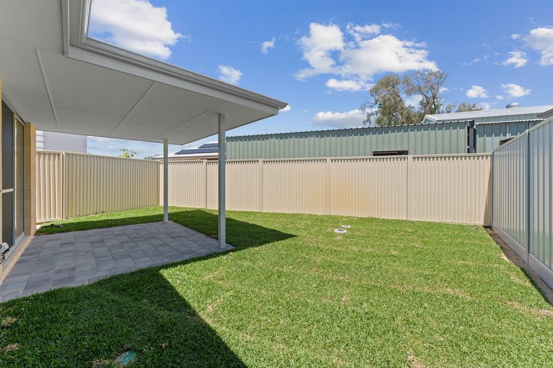 Photo - 129 Parkin Street, Rockingham WA 6168 - Image 24