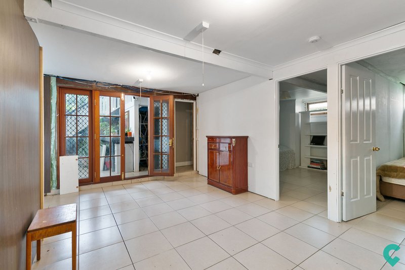 Photo - 129 Pullen Rd , Everton Park QLD 4053 - Image 26