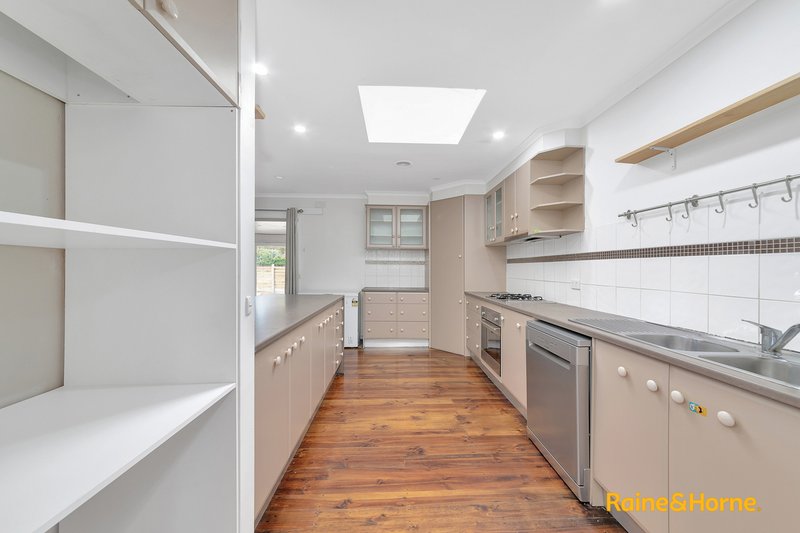 Photo - 1/29 Racecourse Road, Noble Park VIC 3174 - Image 6