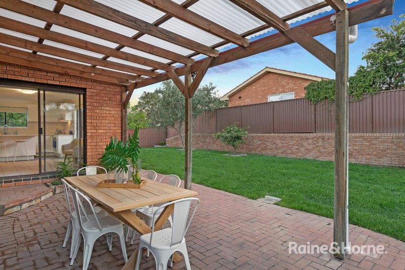 Photo - 129 Ridgecrop Drive, Castle Hill NSW 2154 - Image 5