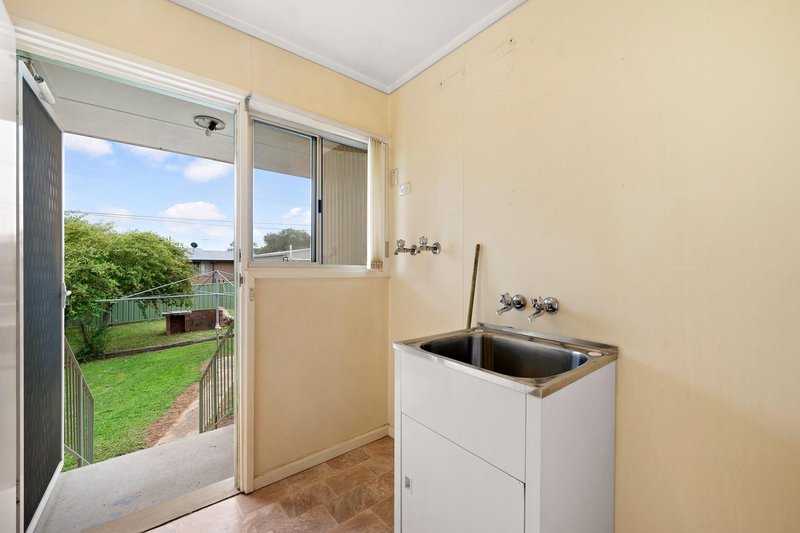 Photo - 129 Ross Smith Crescent, Scullin ACT 2614 - Image 11