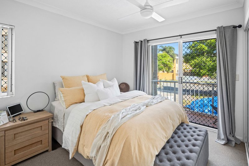 Photo - 1/29 Seagull Avenue, Mermaid Beach QLD 4218 - Image 11