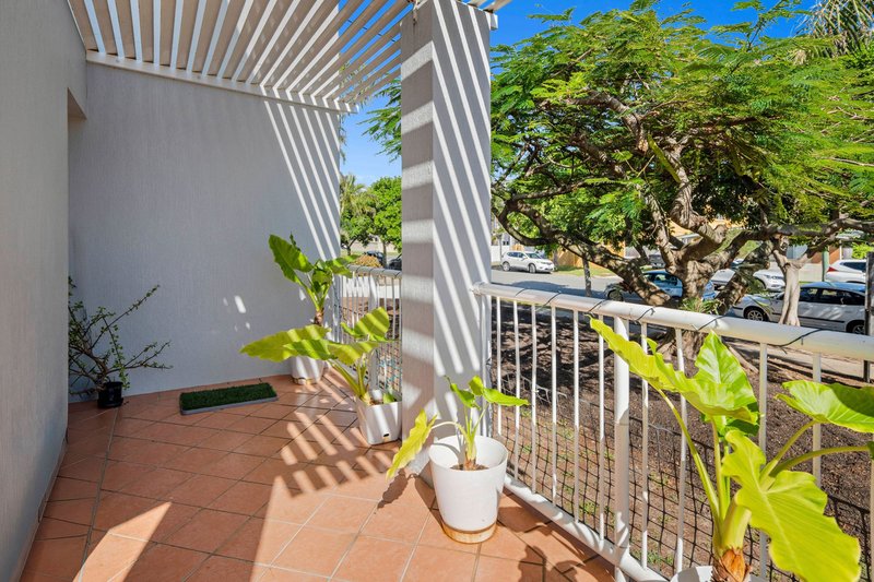 Photo - 1/29 Seagull Avenue, Mermaid Beach QLD 4218 - Image 18