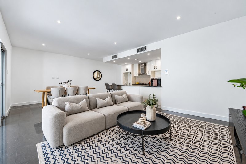 Photo - 1/29 Simmons Crescent, Flinders Park SA 5025 - Image 4